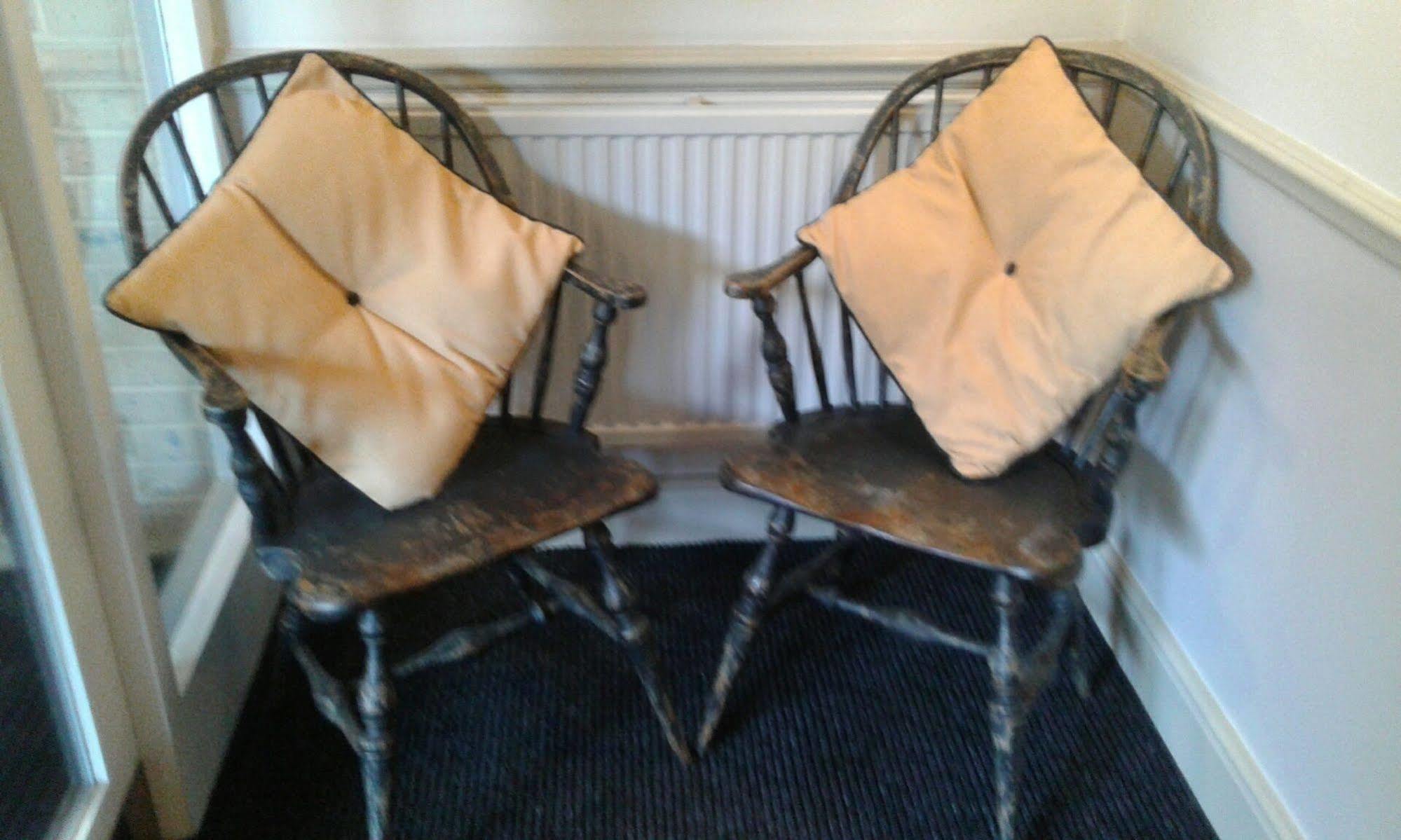 Crown Hotel Chertsey Kültér fotó